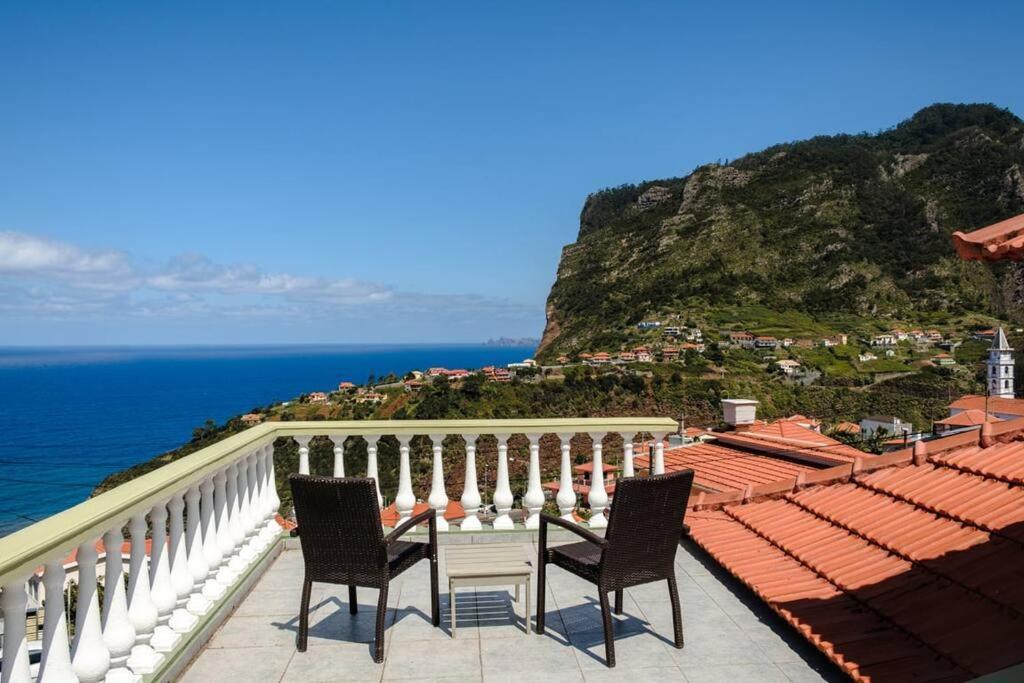 Villa Hikers Haven à São Roque do Faial Extérieur photo